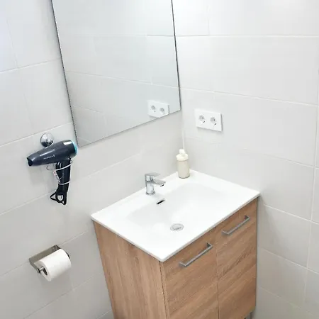 Estudio Malpais, Ethernet, Vistas Pueblo, דירה *